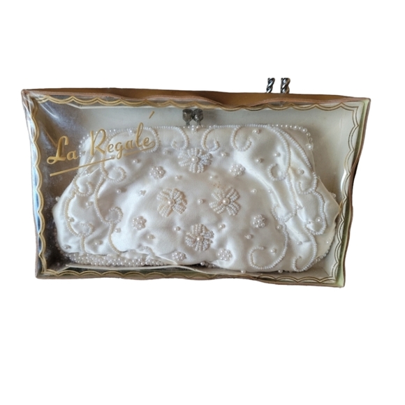 La Regale Clutch Evening Bag with Box Seed Pearl Beaded Floral Design Regency - Picture 2 of 16